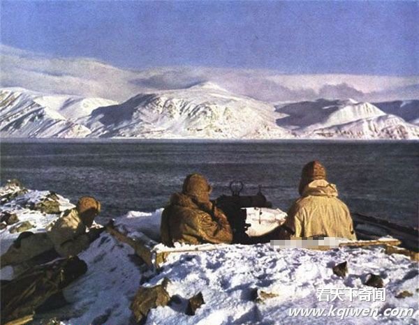曝光二战罕见彩照 战争激烈异常(组图）
